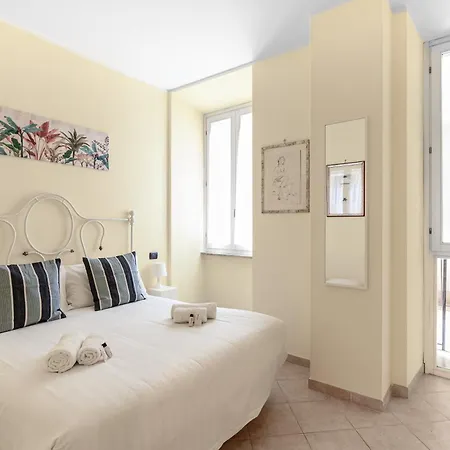 Hostly-Volturno Suite Apartment-Center Of Roma Esterno foto